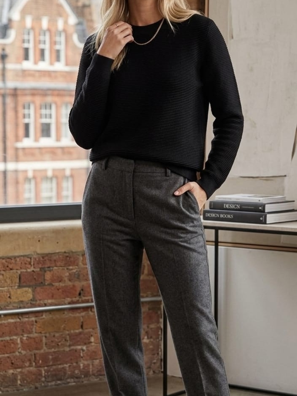 Simons Contemporaire Black Fine Ottoman Knit Crew Neck Sweater